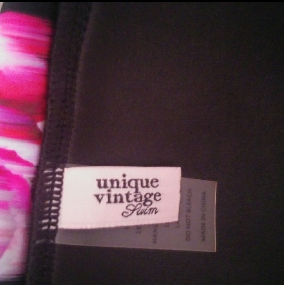 Unique Vintage bathing suit top size XL - Picture 3 of 5